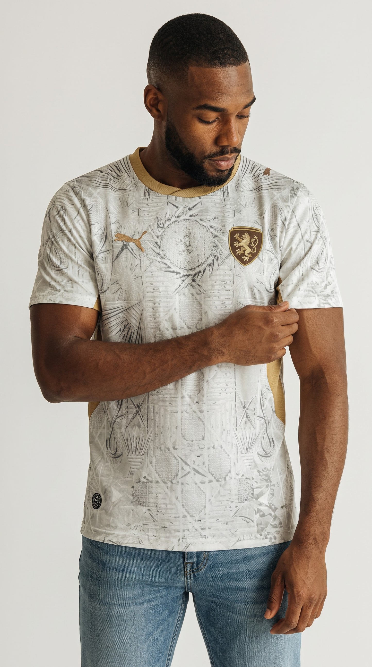 acervo-generated:lifestyle:f12b14:2026-czech-fora-soccer-camisa-size-s-4xl-244090909