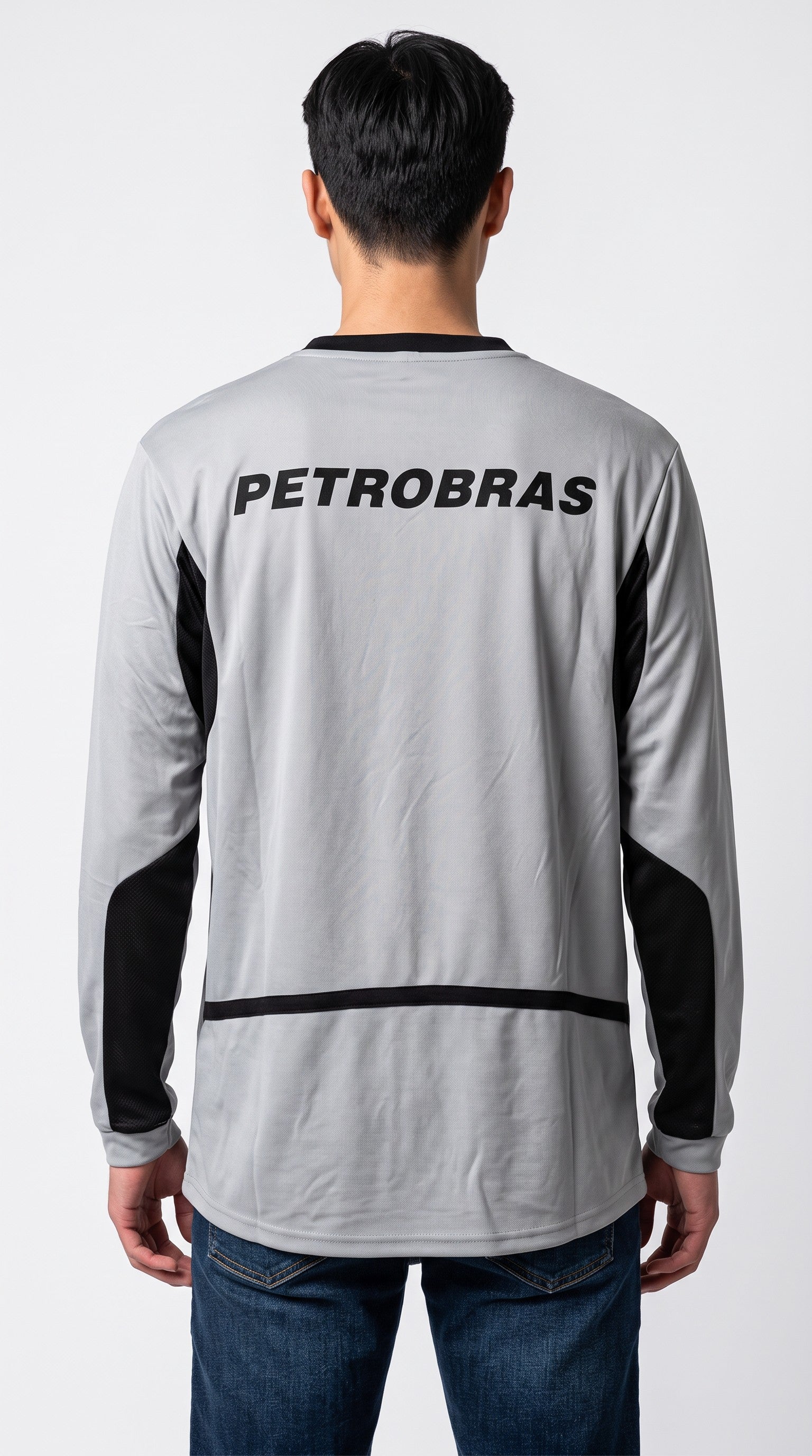 acervo-generated:back:6678a3:flamengo-2002-03-goleiro-manga-longa-183016291