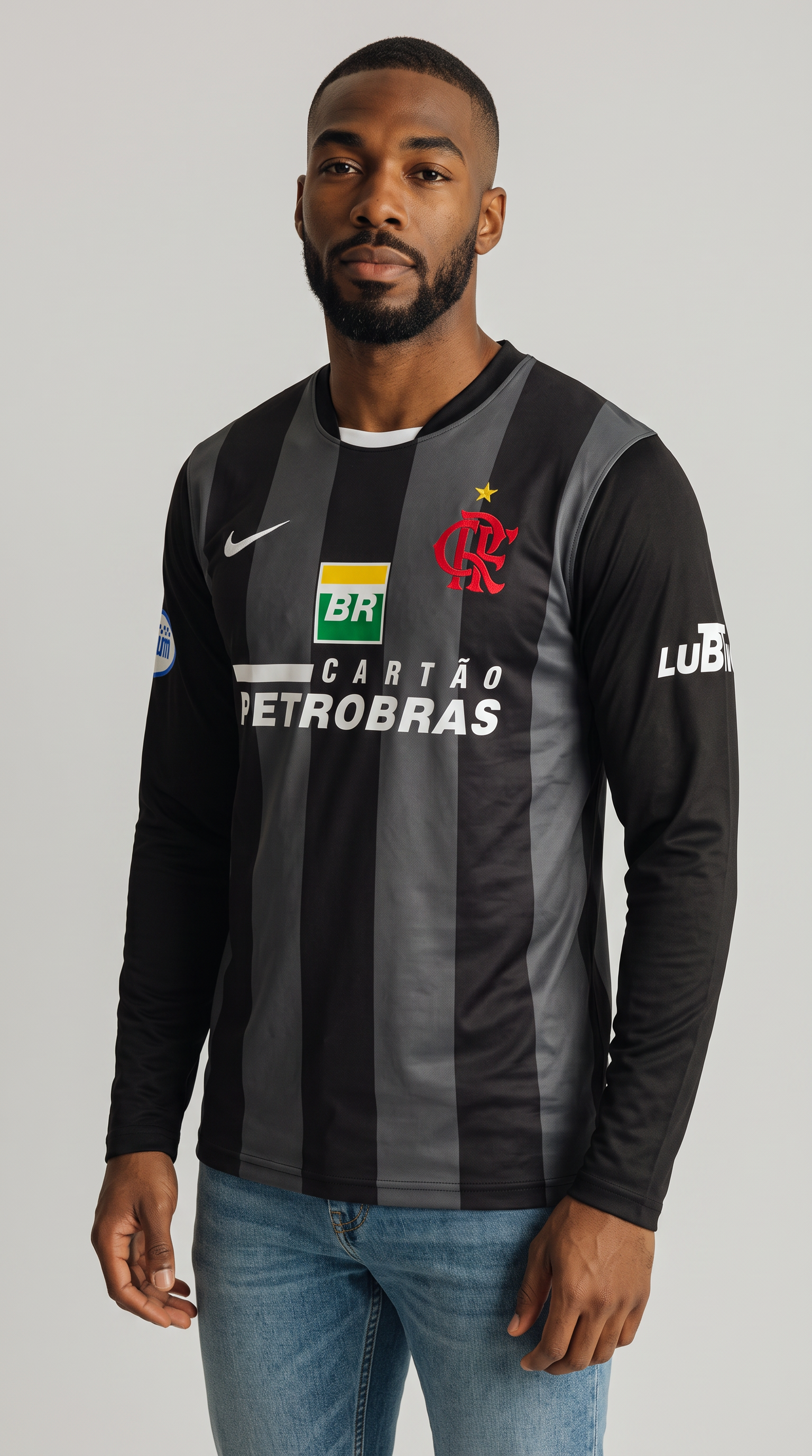 acervo-generated:34:6678a3:flamengo-2007-goleiro-manga-longa-189642760