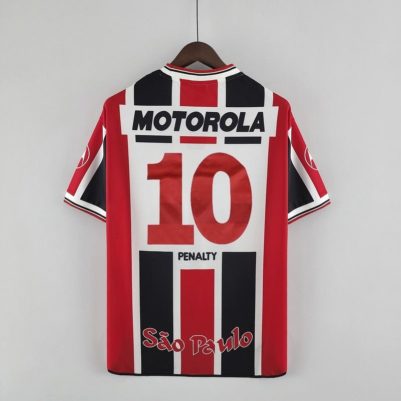 São Paulo 2000 Fora