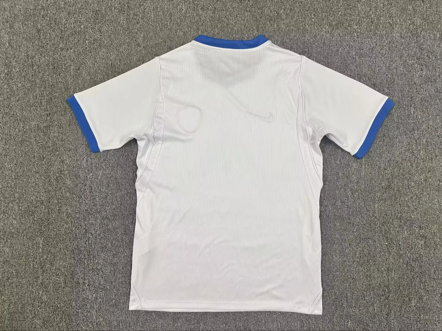 Eslovênia 2026 Casa