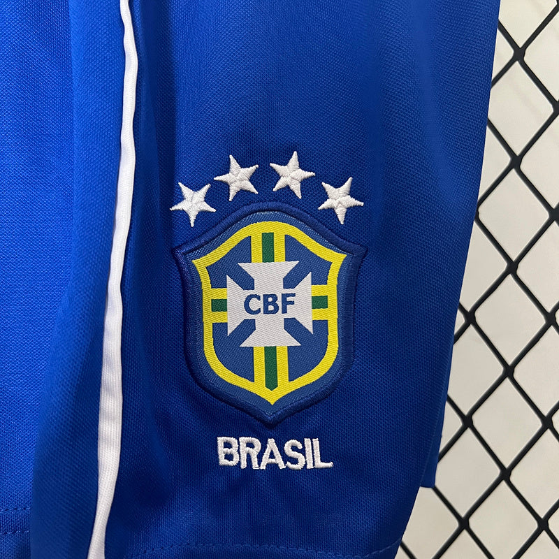 Brasil 2002 Casa Infantil