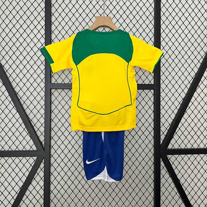 Brasil 2004 Casa Infantil