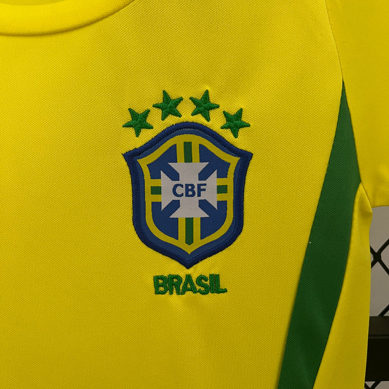 Brasil 2002 Casa Infantil