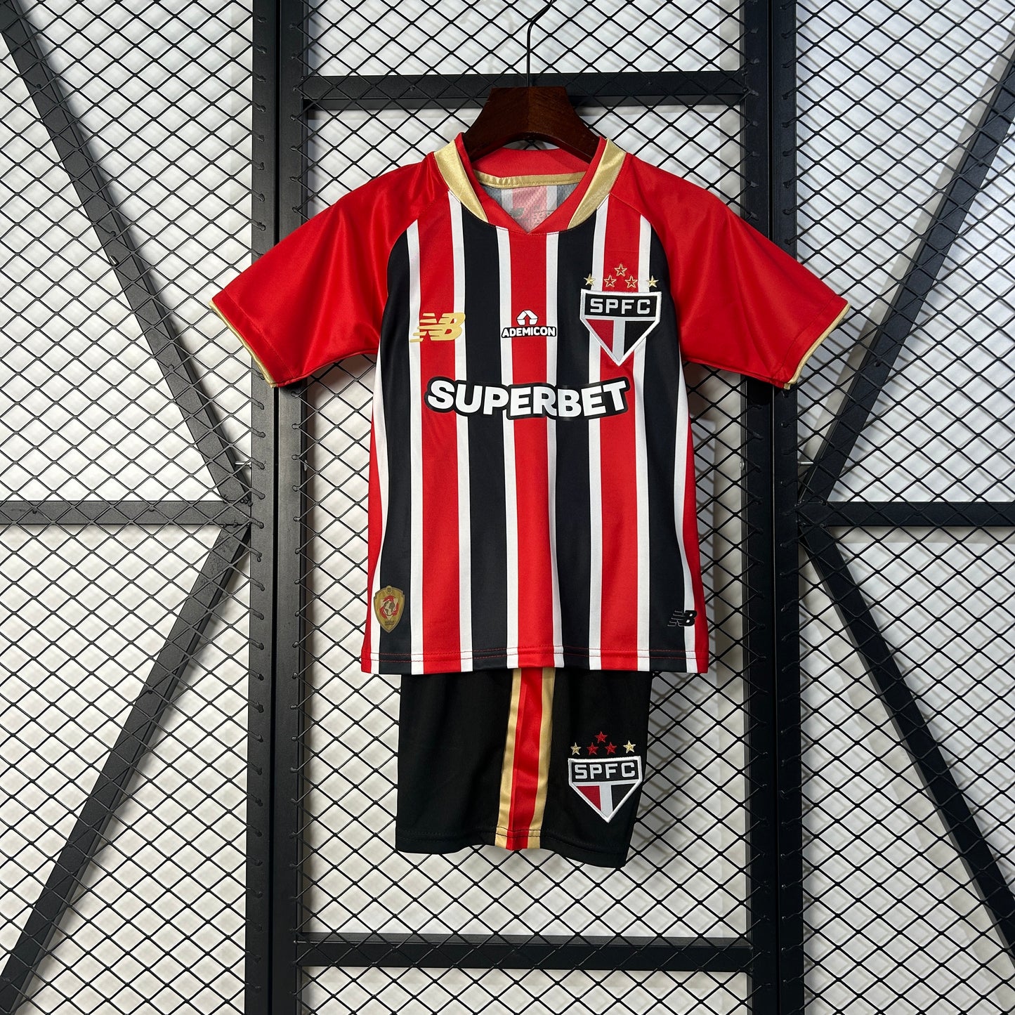 São Paulo 2025-26 Fora Infantil