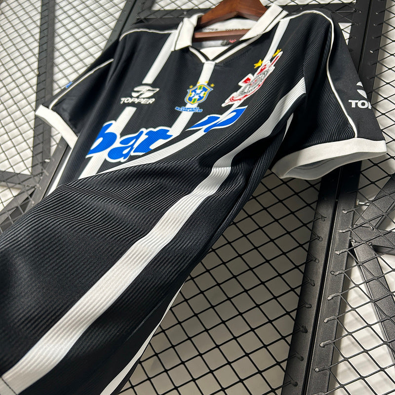 Corinthians 1999-00 Fora