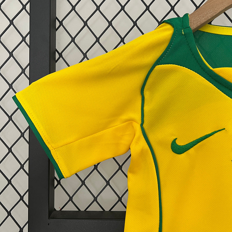 Brasil 2004 Casa Infantil