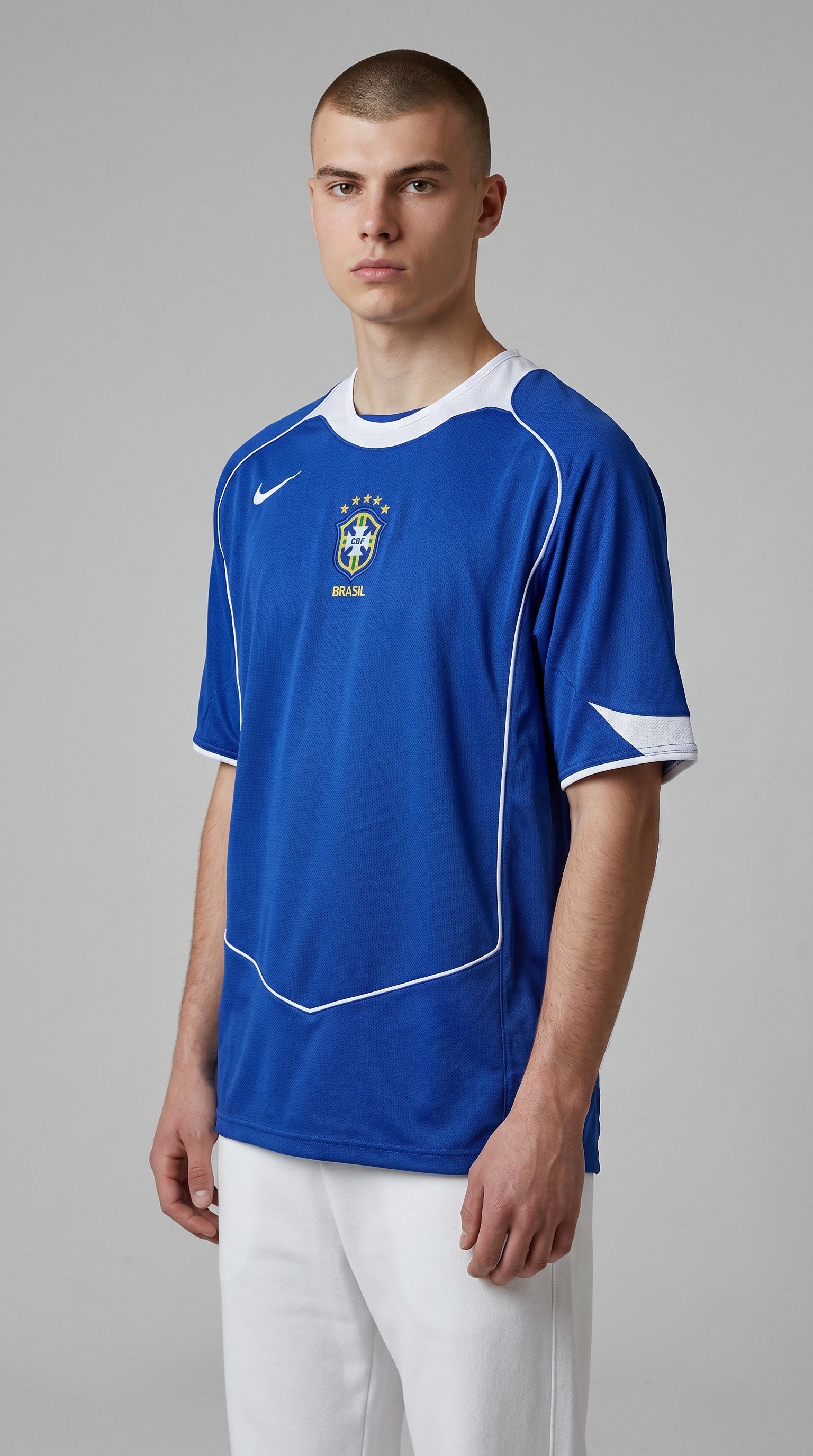 My Store 8 Brasil 2004-06 away soccer jersey. Royal blue with white trim and collar. Features embroidered crest and Nike swoosh.
